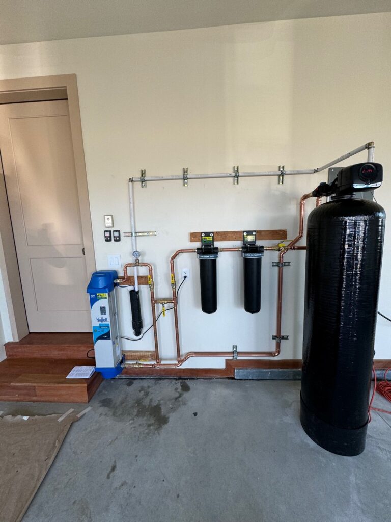 How Water Filtration Services Can Help Reduce Plastic Bottle Waste